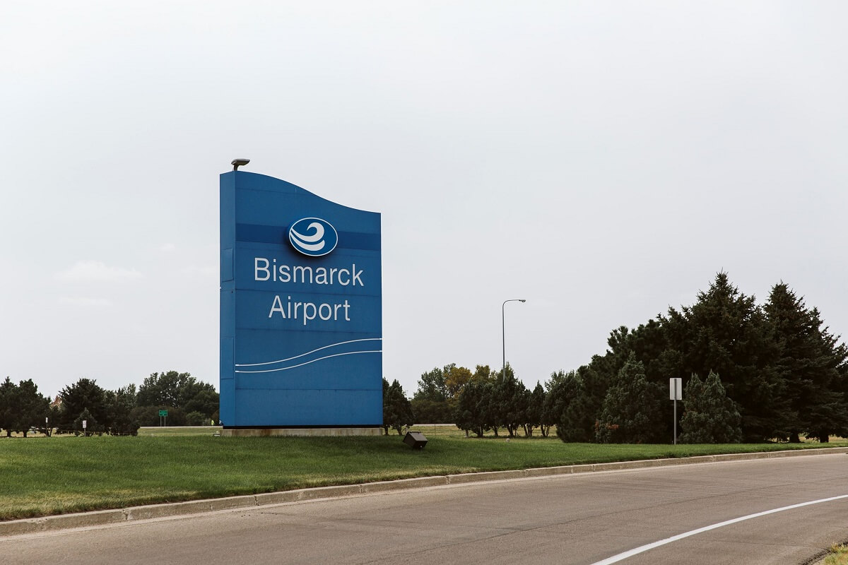 Bismarck Municipal Airport (BIS) North Dakota