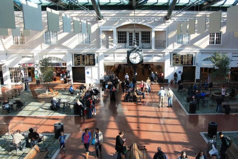 Savannah/Hilton Head International Airport (SAV)