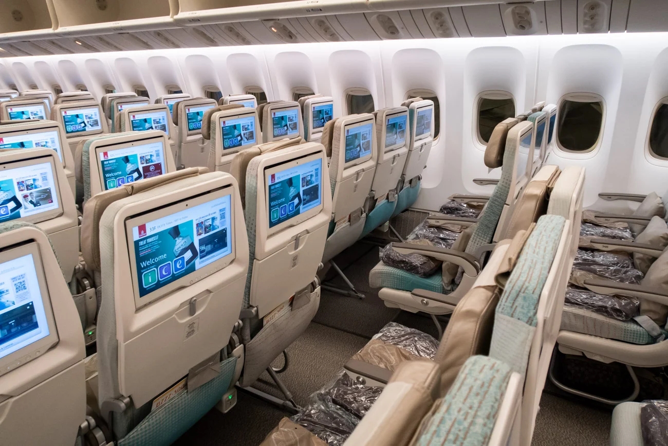 Boeing 777 300er Emirates 