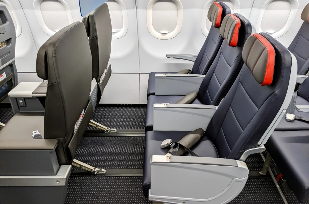 does american airlines assign seats together