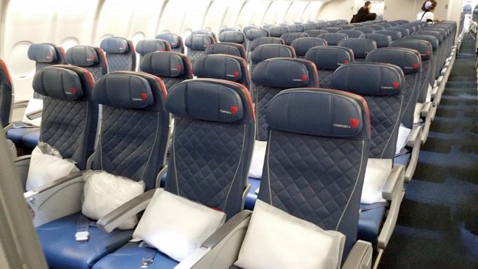 Delta A330-200 Seat Map - Airportix