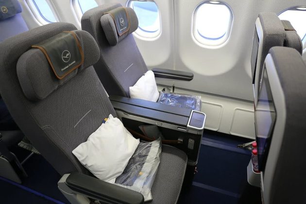 Airbus A330 300 Lufthansa Seat Map - Airportix