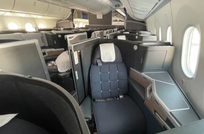 Boeing 787-10 Dreamliner seats